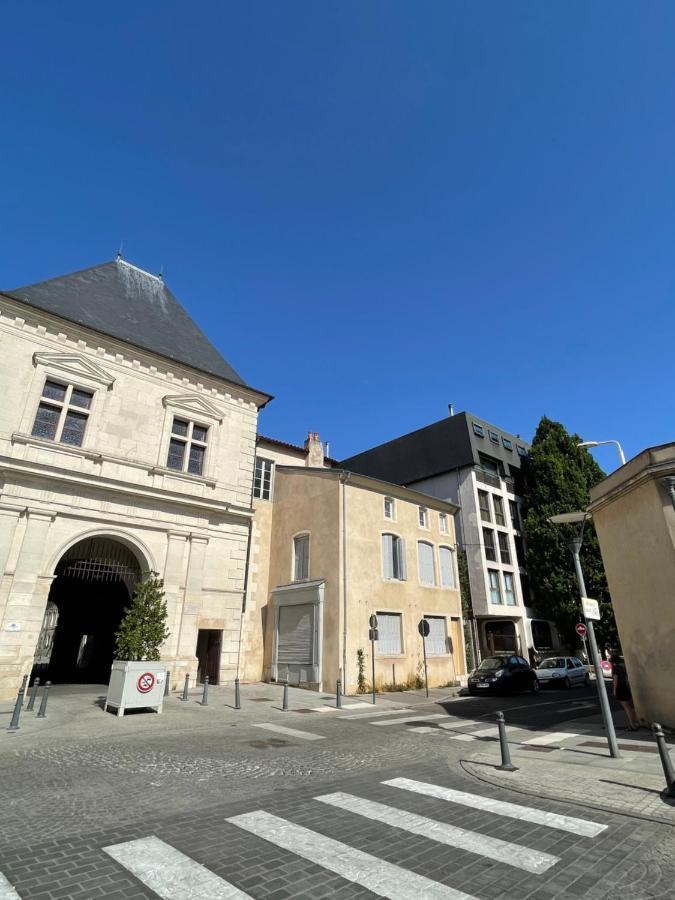 Le Studio Stanislas, Calme Et Lumiere ナンシー エクステリア 写真